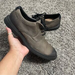 Clarks Atticus LT Lace 26162726 Mens Gray Oxfords Lace Ups Plain Toe Shoes 8